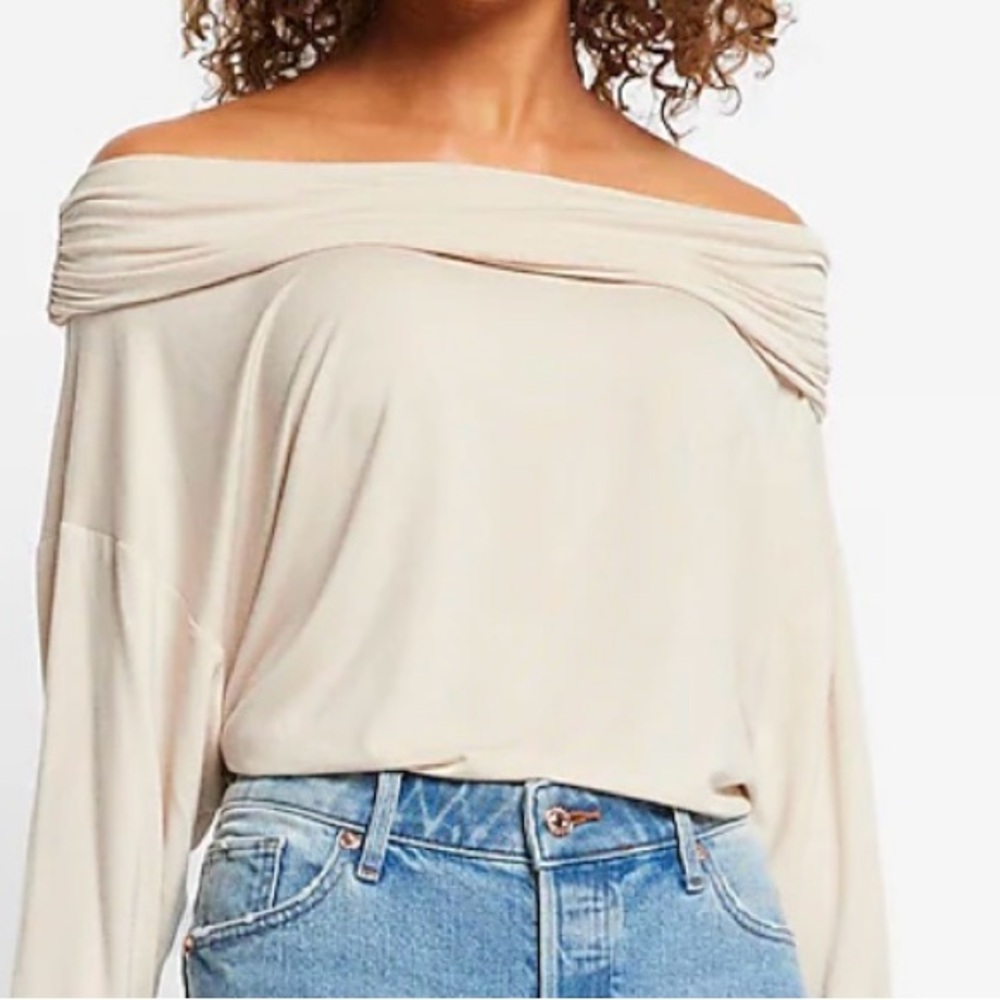 🤍 NWT Express Cream Off Shoulder Ruched Long Sleeve Top Size L